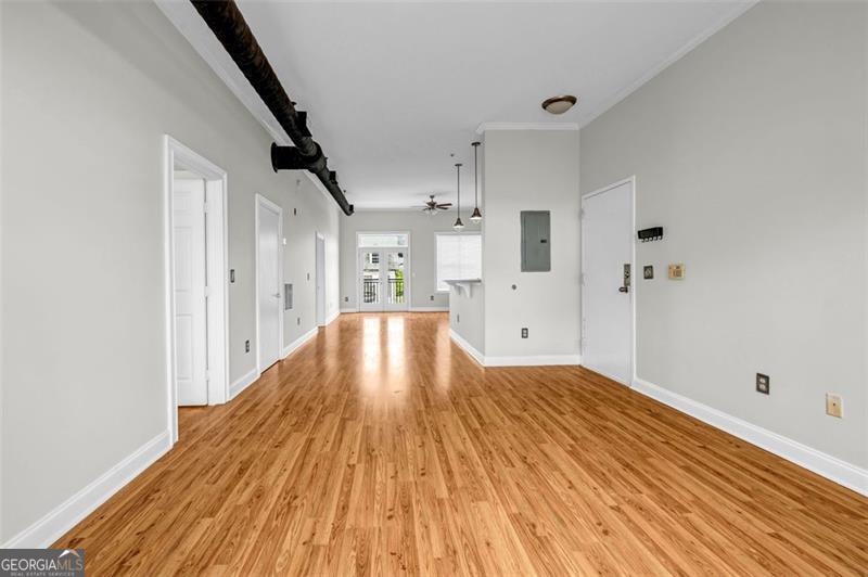 502 SW PRYOR ST SW 325