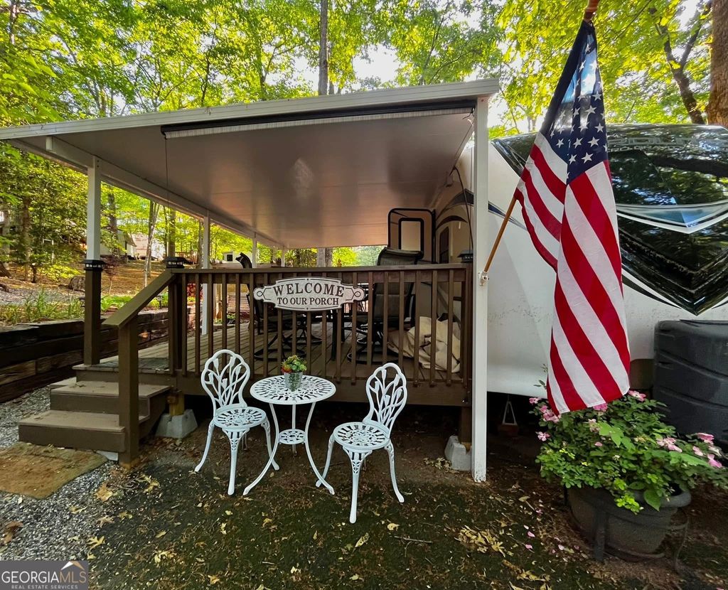 Photo of 60 W Park Vista, Cleveland, GA 30528 (MLS # 10687702)