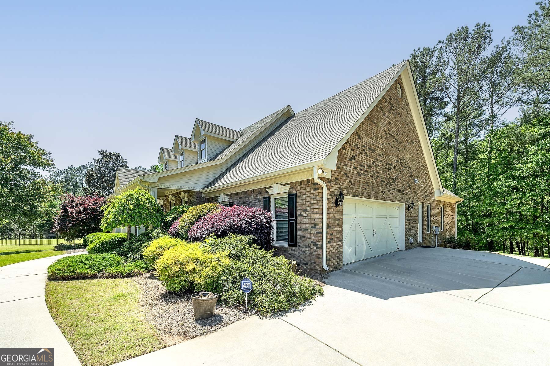 330 Noah PL