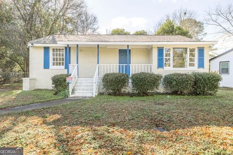 1334 Lakeview DR Macon GA 31206
