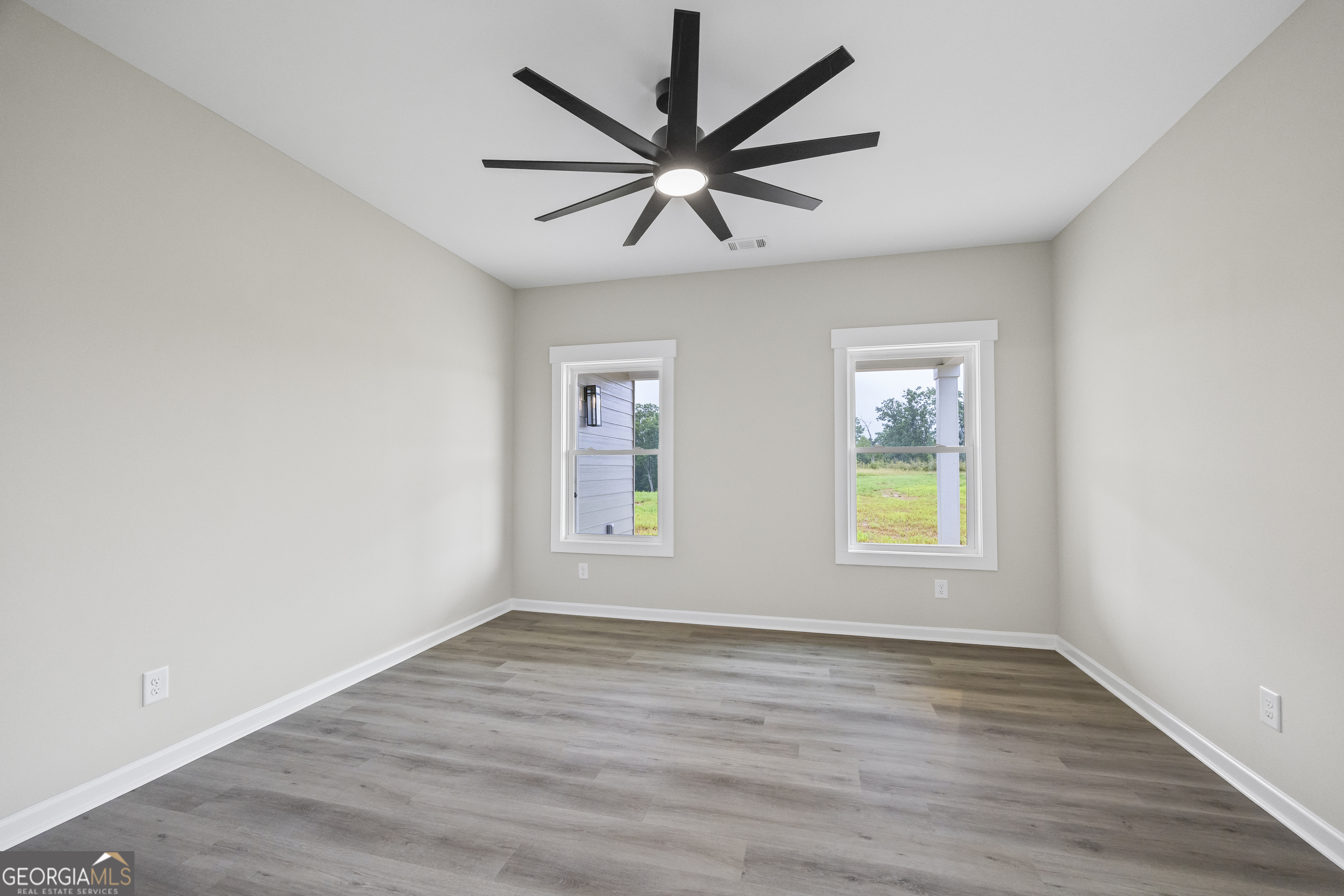 Toccoa, Georgia 30577, United States, 3 Bedrooms Bedrooms, ,3 BathroomsBathrooms,Residential,Active,15813