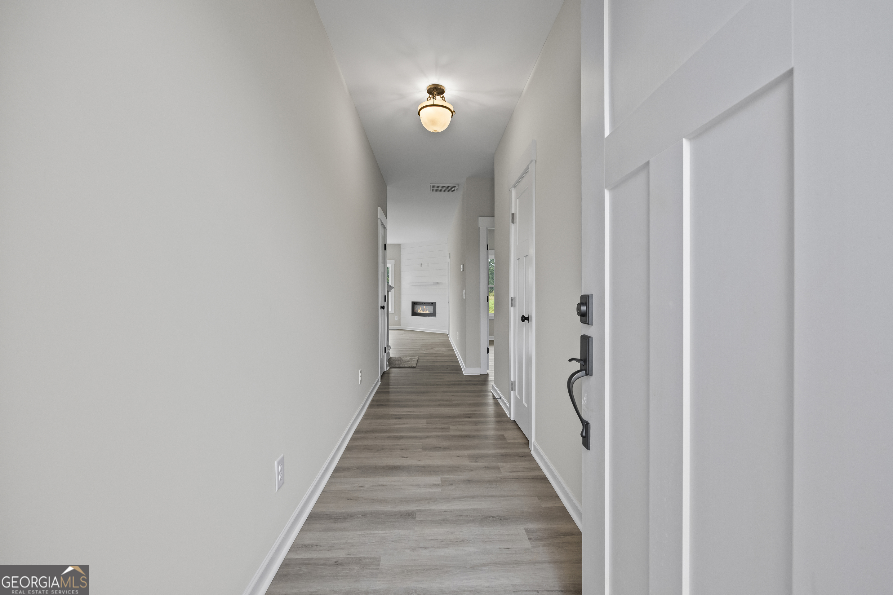 Toccoa, Georgia 30577, United States, 3 Bedrooms Bedrooms, ,3 BathroomsBathrooms,Residential,Active,15813