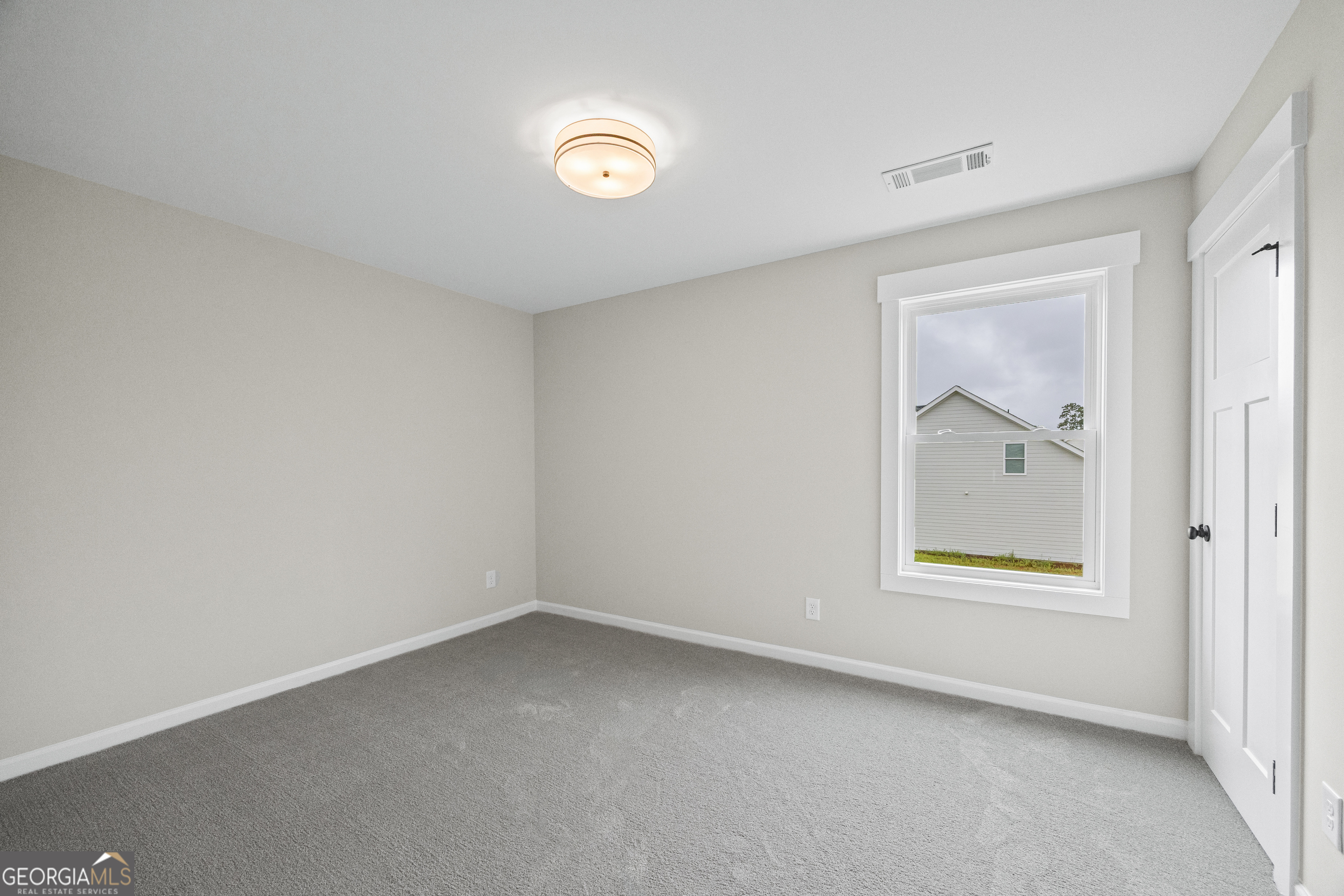 Toccoa, Georgia 30577, United States, 3 Bedrooms Bedrooms, ,3 BathroomsBathrooms,Residential,Active,15813