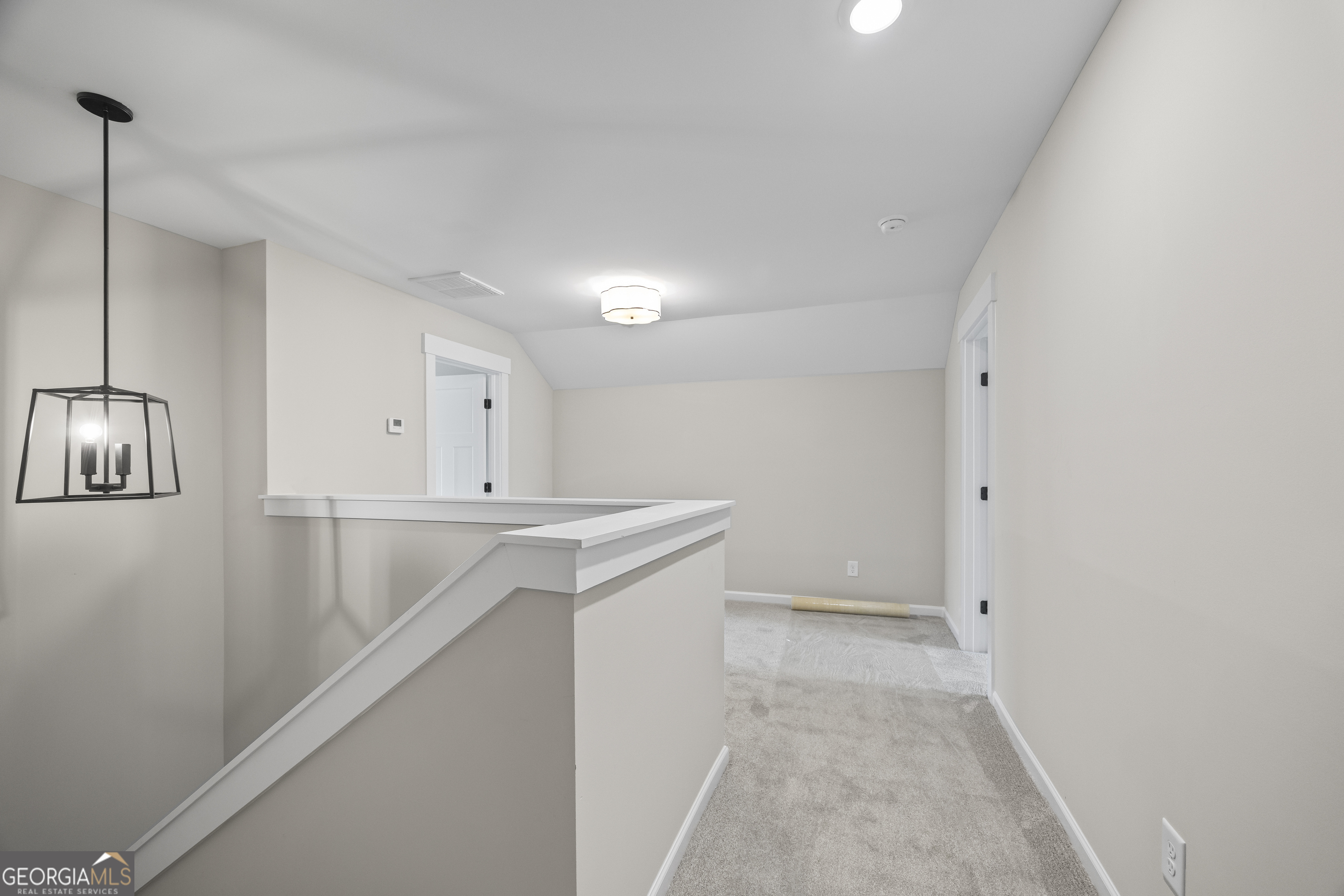 Toccoa, Georgia 30577, United States, 3 Bedrooms Bedrooms, ,3 BathroomsBathrooms,Residential,Active,15813