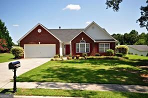 Photo of 3624 Rolling Meadows Way, Loganville, GA 30052 (MLS # 10880805)