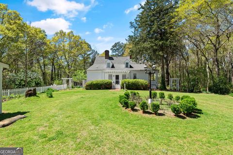 A home in Thomaston