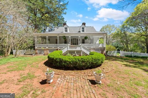 A home in Thomaston