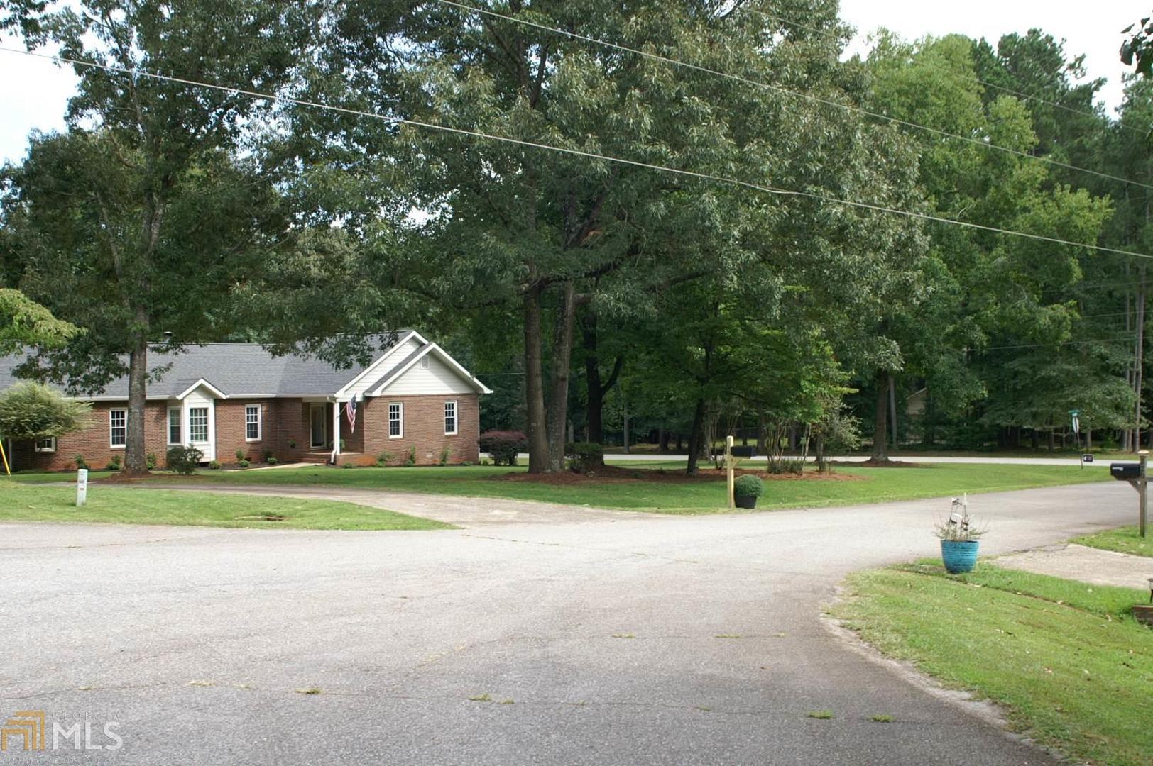 Huntington South/Windsor Estates - Residential