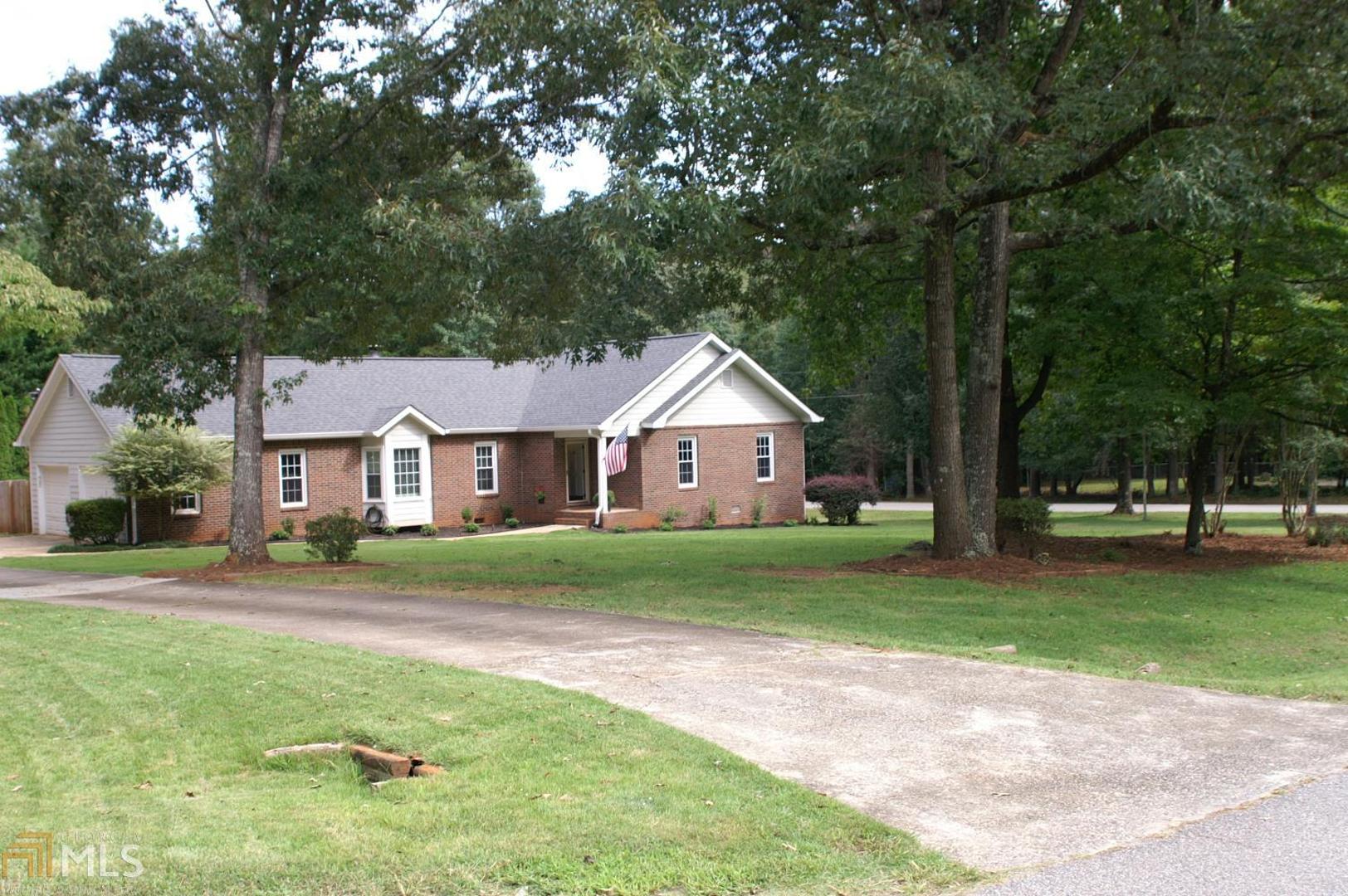 Huntington South/Windsor Estates - Residential