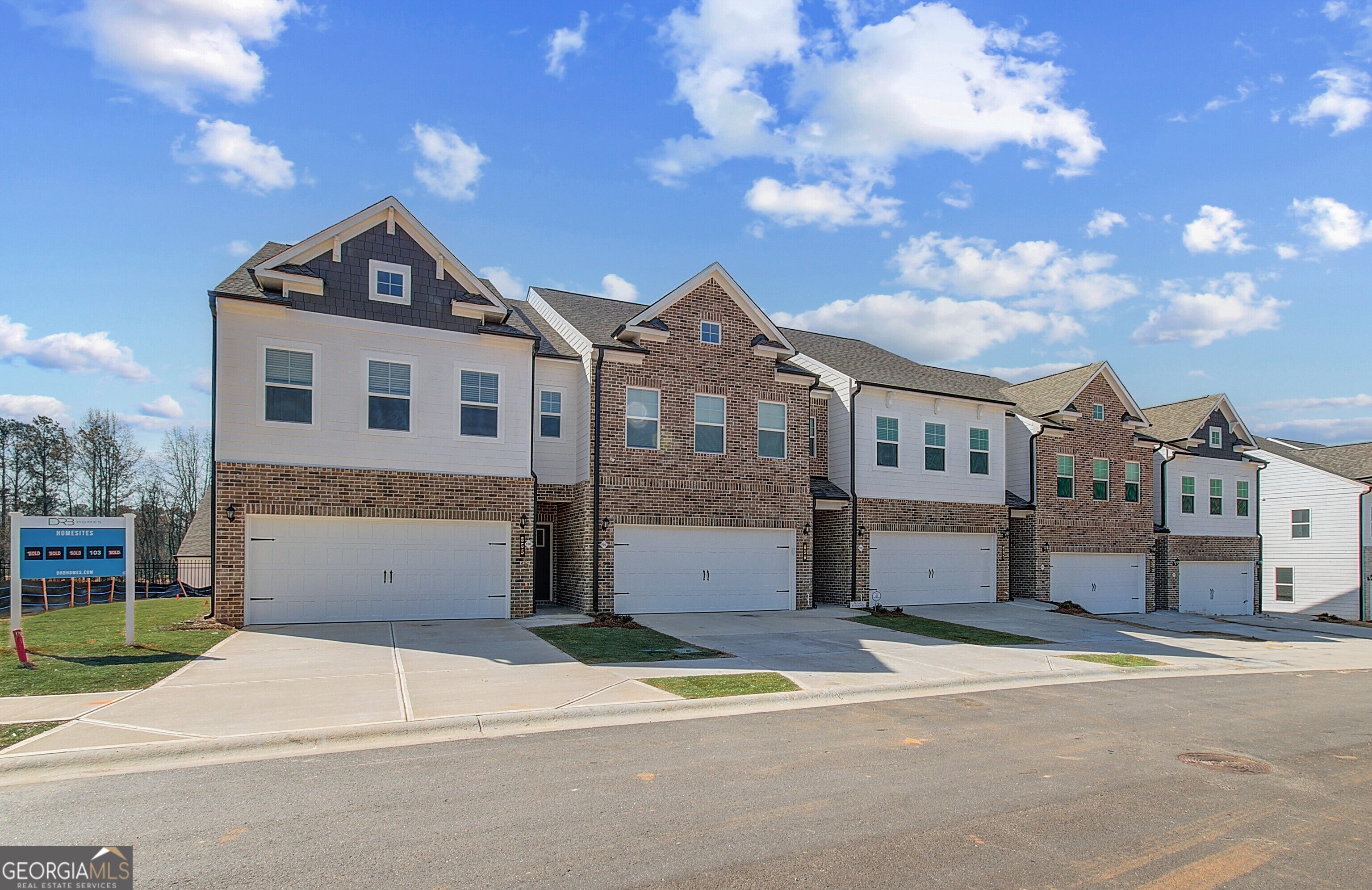 847 Eagle AVE