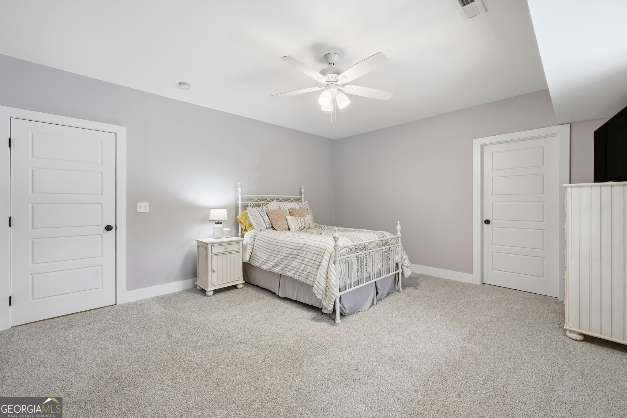 Wilshire Estates - Residential