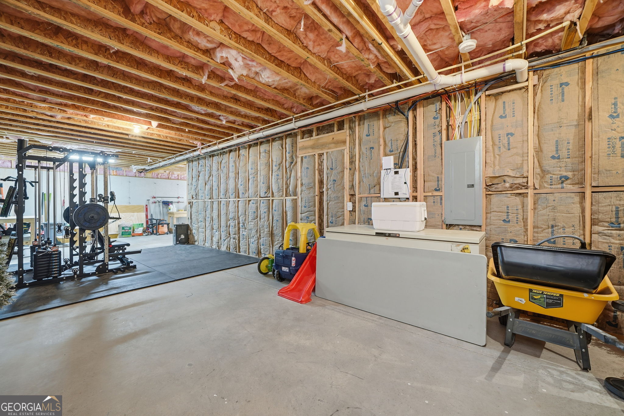 Wilshire Estates - Residential