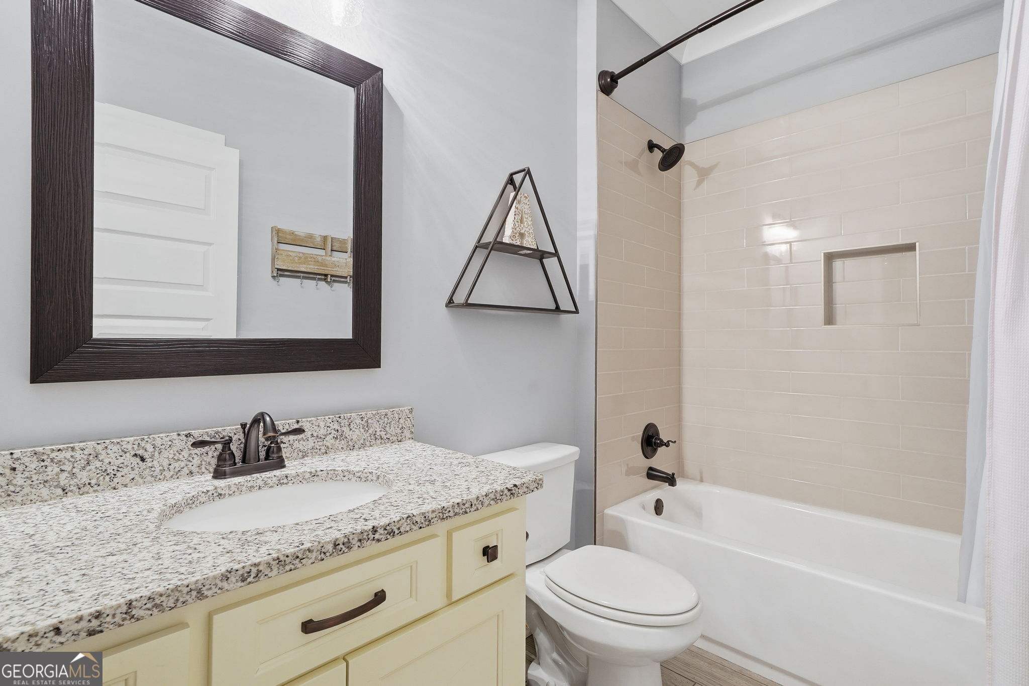 Wilshire Estates - Residential