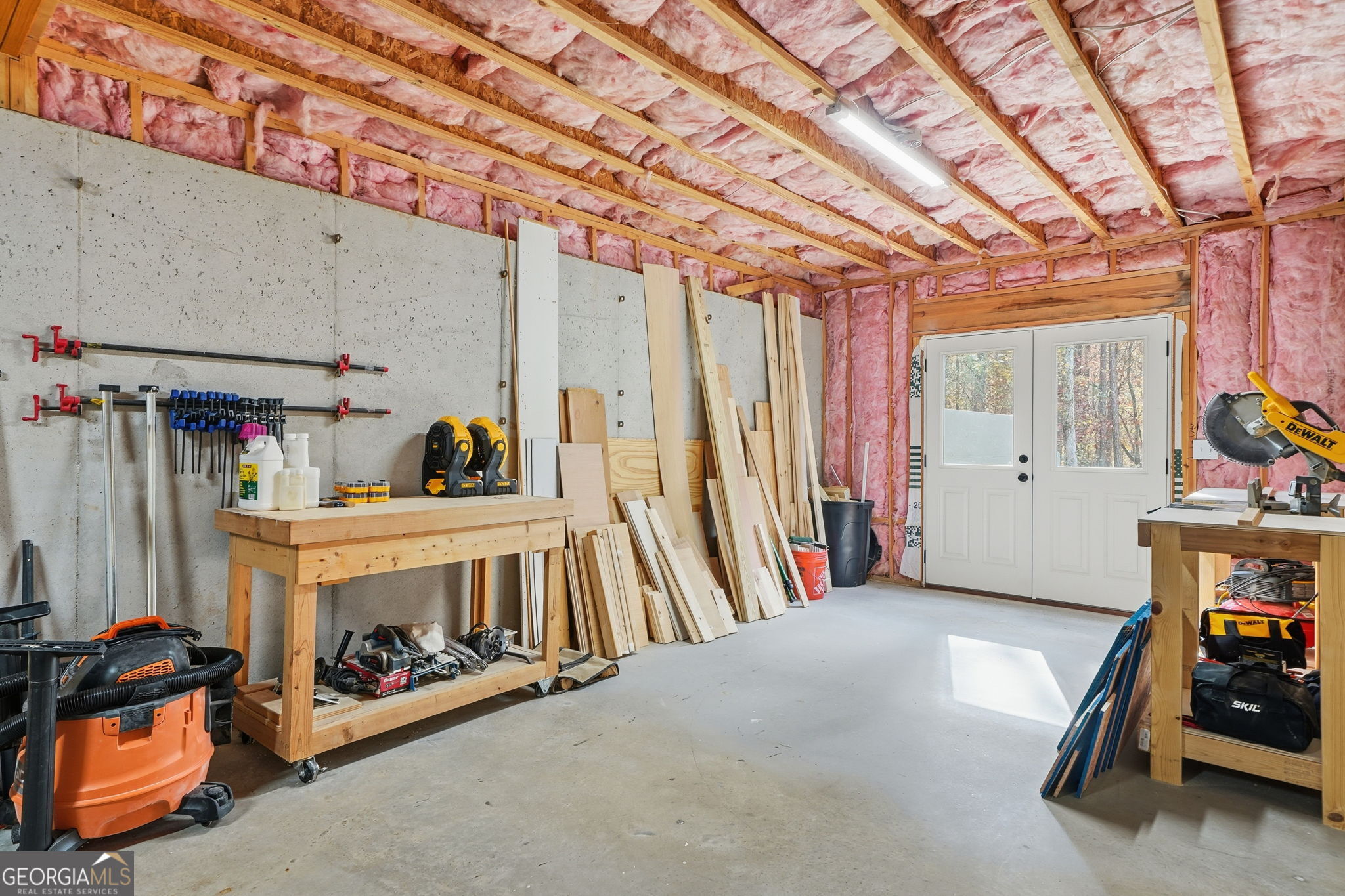 Wilshire Estates - Residential