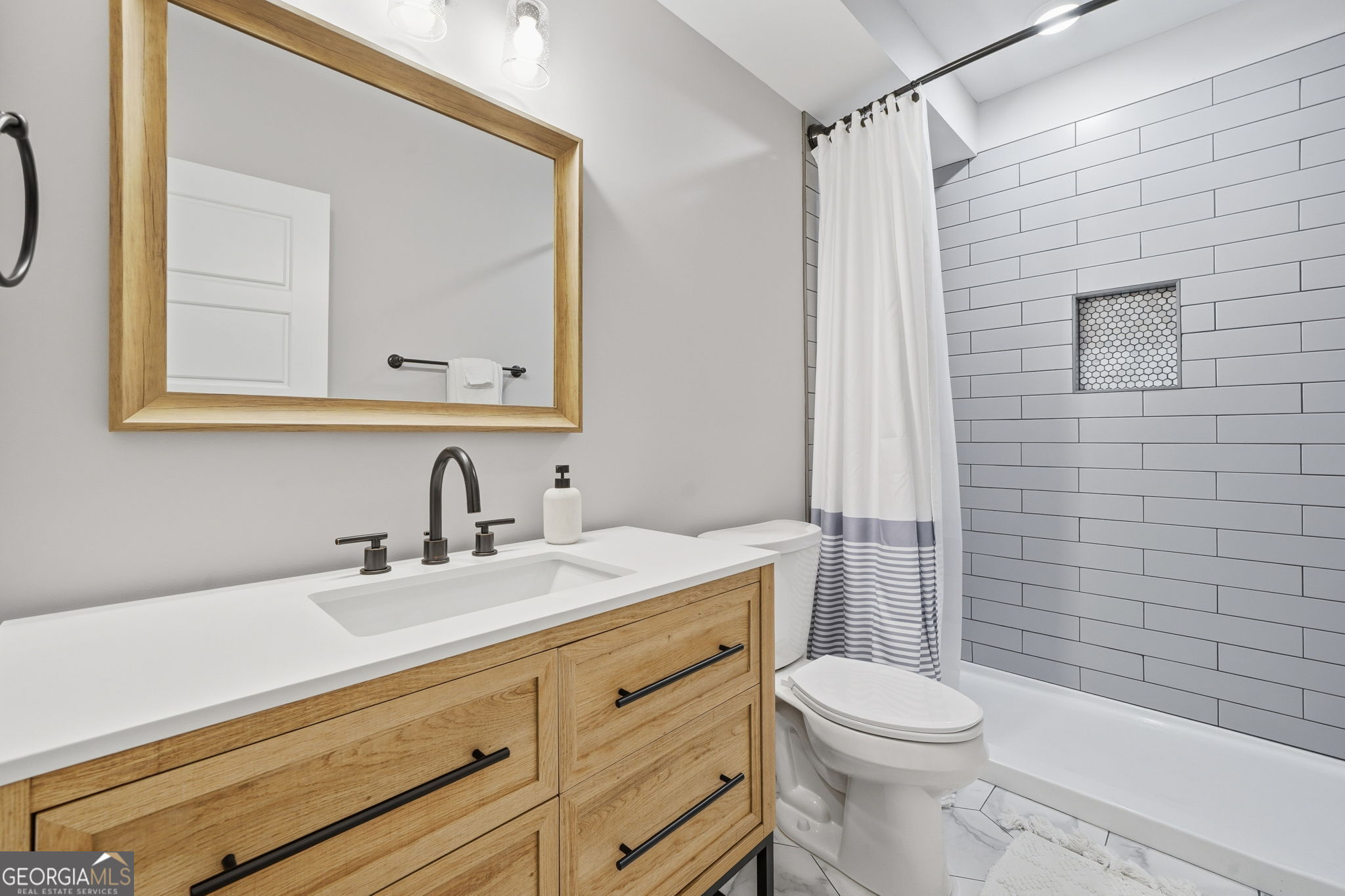 Wilshire Estates - Residential