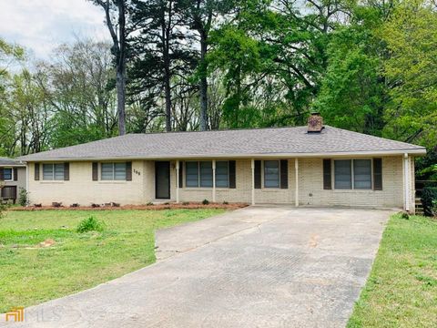 Photo of 105 Sunrise Drive, Newnan, GA 30263 (MLS # 10677172)