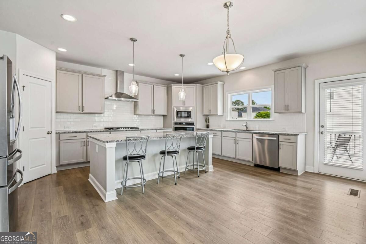 129 Edinburgh DR