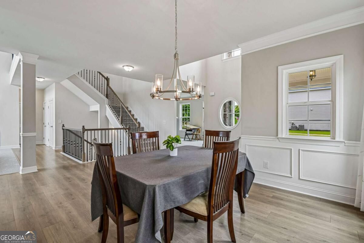 129 Edinburgh DR