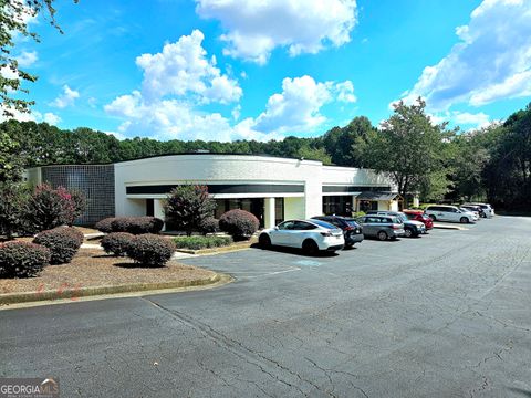 1590 Oakbrook DR Norcross GA 30093