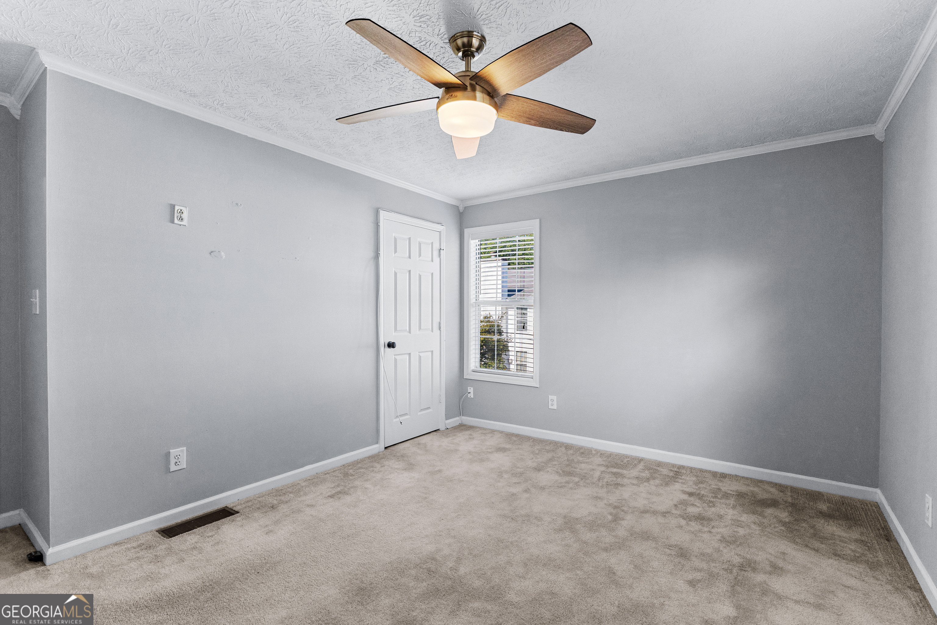 Fayetteville, Georgia 30214, United States, 2 Bedrooms Bedrooms, ,2 BathroomsBathrooms,Residential,Pending,45978