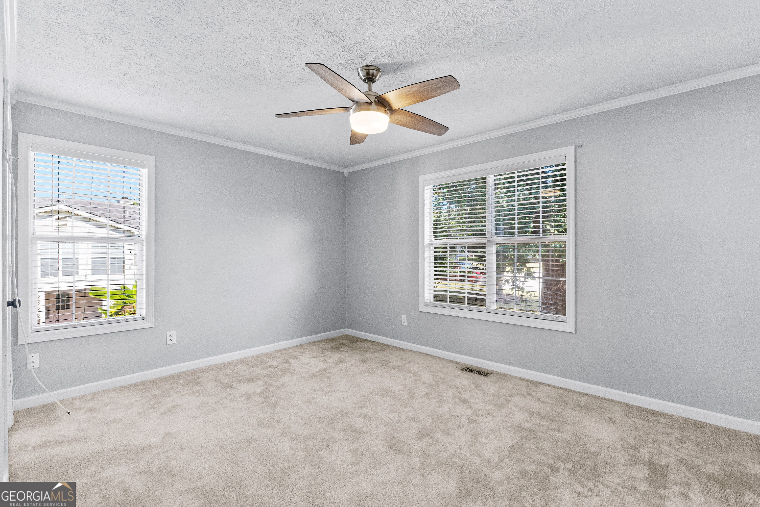 Fayetteville, Georgia 30214, United States, 2 Bedrooms Bedrooms, ,2 BathroomsBathrooms,Residential,Pending,45978