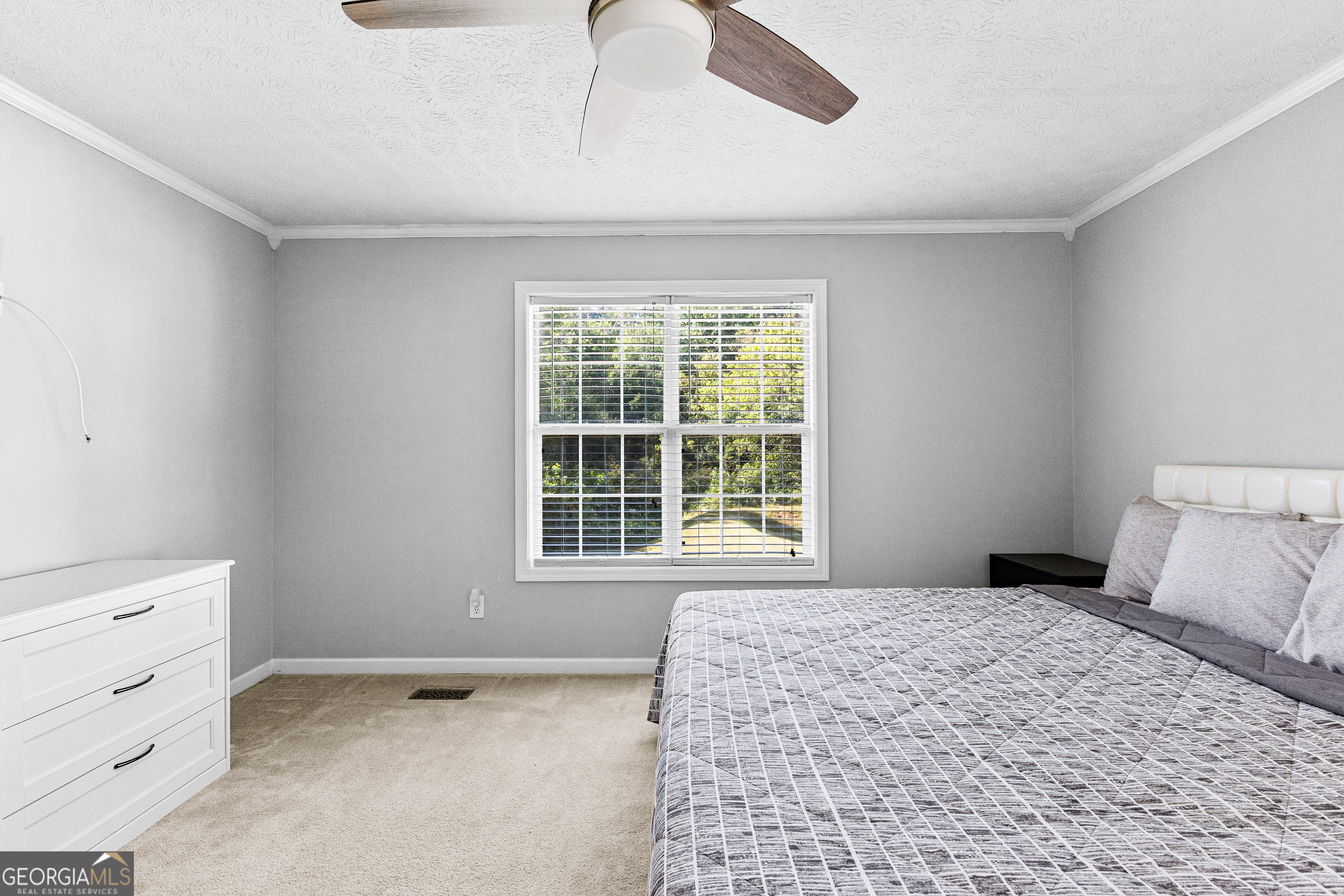 Fayetteville, Georgia 30214, United States, 2 Bedrooms Bedrooms, ,2 BathroomsBathrooms,Residential,Pending,45978