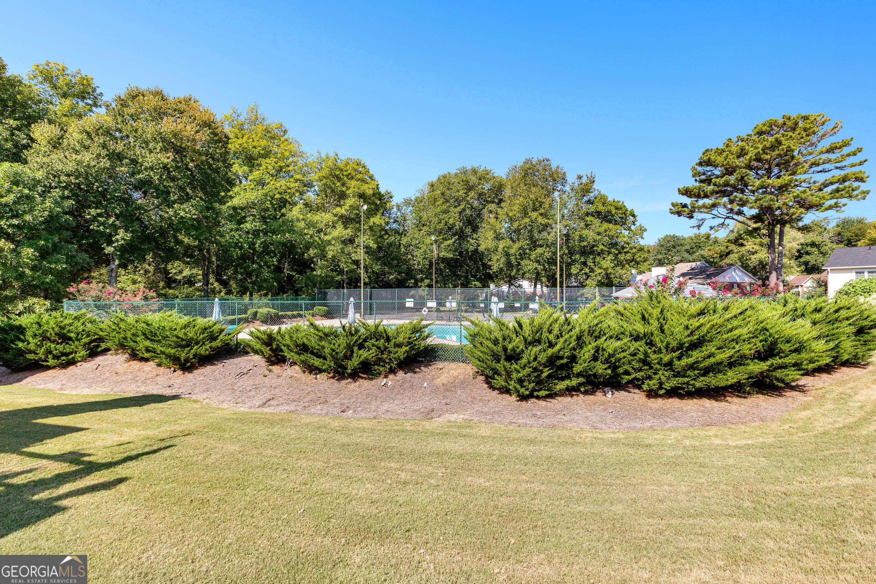 Fayetteville, Georgia 30214, United States, 2 Bedrooms Bedrooms, ,2 BathroomsBathrooms,Residential,Pending,45978