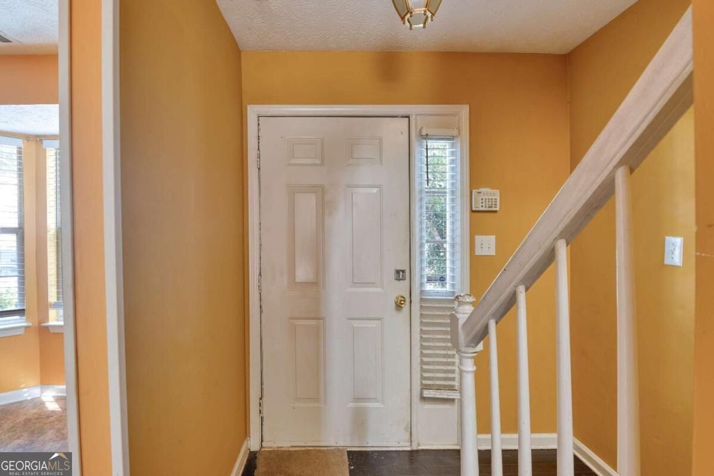 Photo of 3540 Ashley Station Drive, Marietta, GA 30008 (MLS # 10852930)