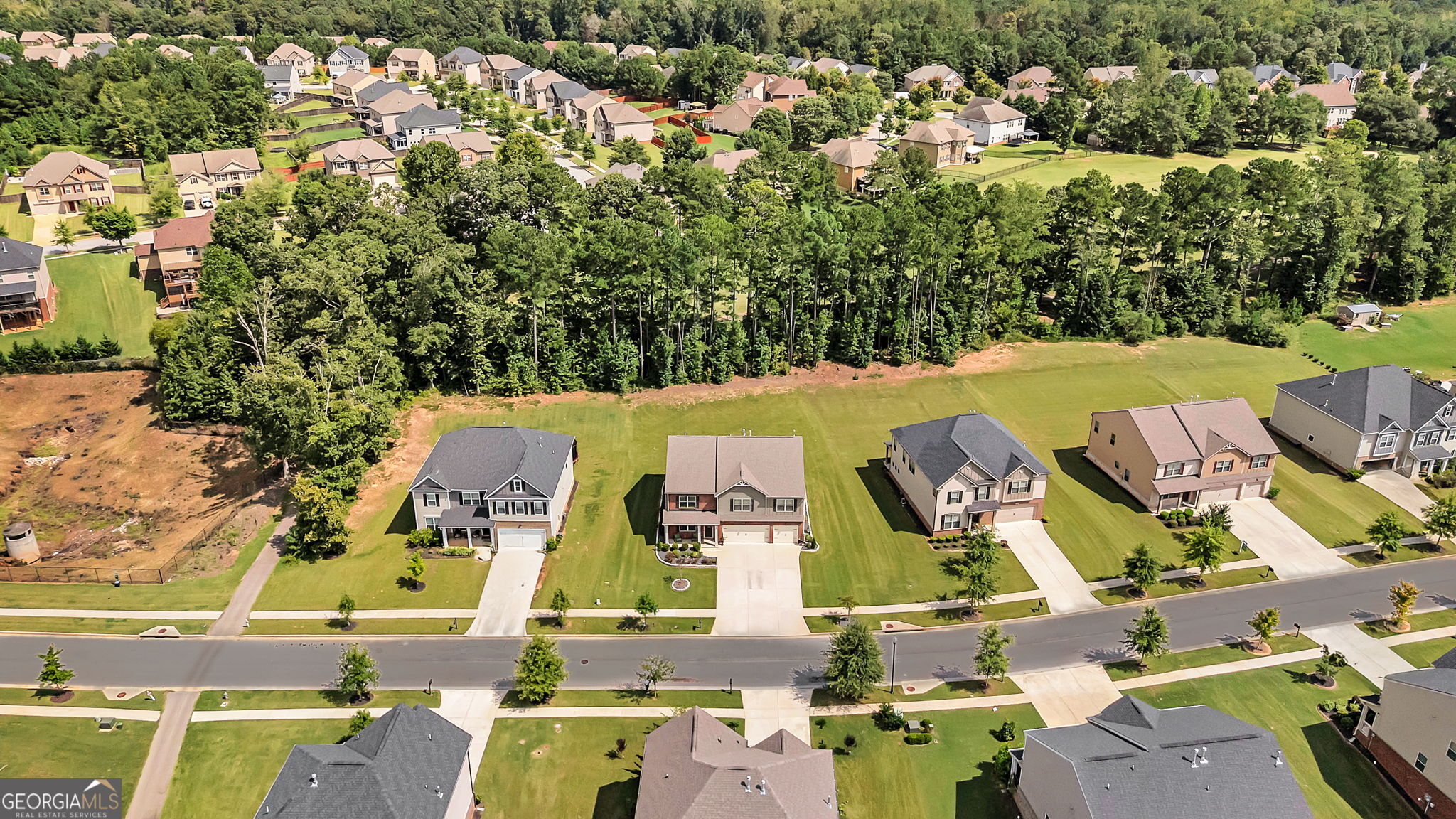 Locust Grove, Georgia 30248, United States, 5 Bedrooms Bedrooms, ,5 BathroomsBathrooms,Residential,Active,207695