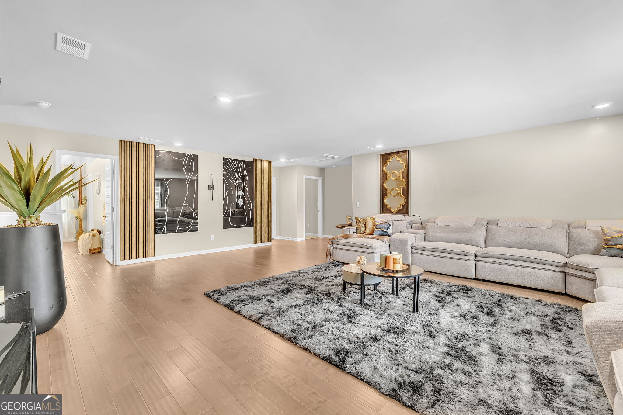 Locust Grove, Georgia 30248, United States, 5 Bedrooms Bedrooms, ,5 BathroomsBathrooms,Residential,Active,207695