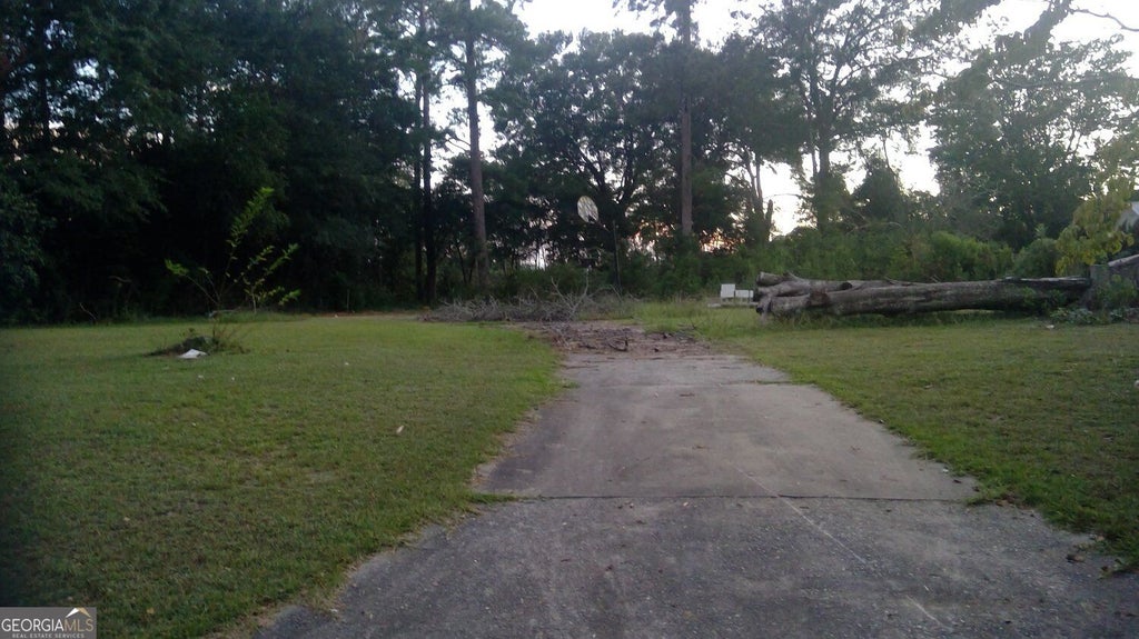 Photo of 1208 King Edward Drive, Dublin, GA 31021 (MLS # 10877069)