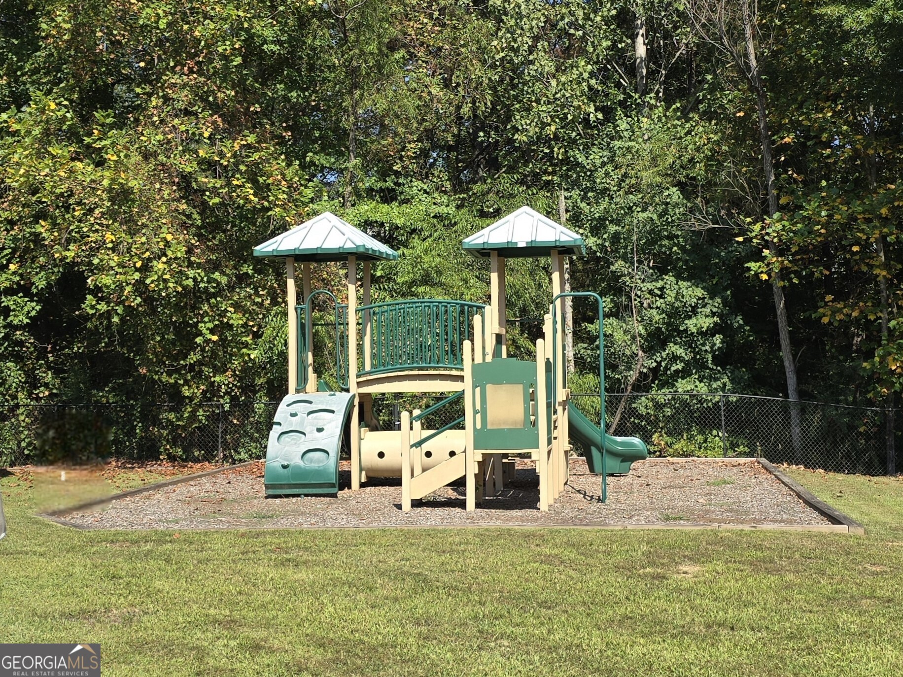 Dallas, Georgia 30157, United States, 3 Bedrooms Bedrooms, ,3 BathroomsBathrooms,Residential,Pending,215810