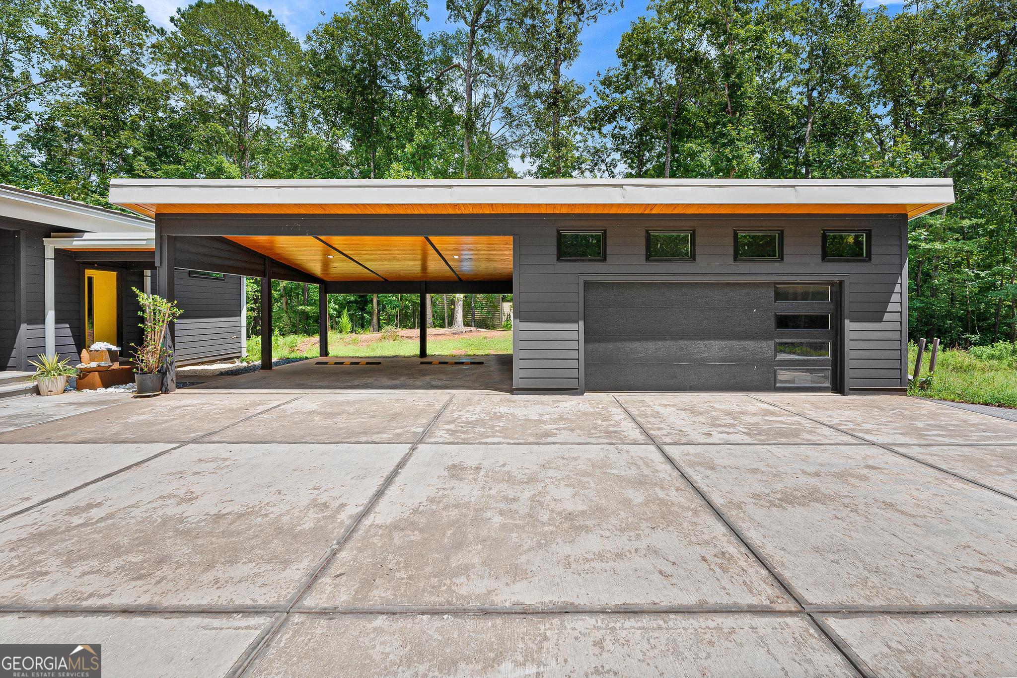 145 River Oak WAY