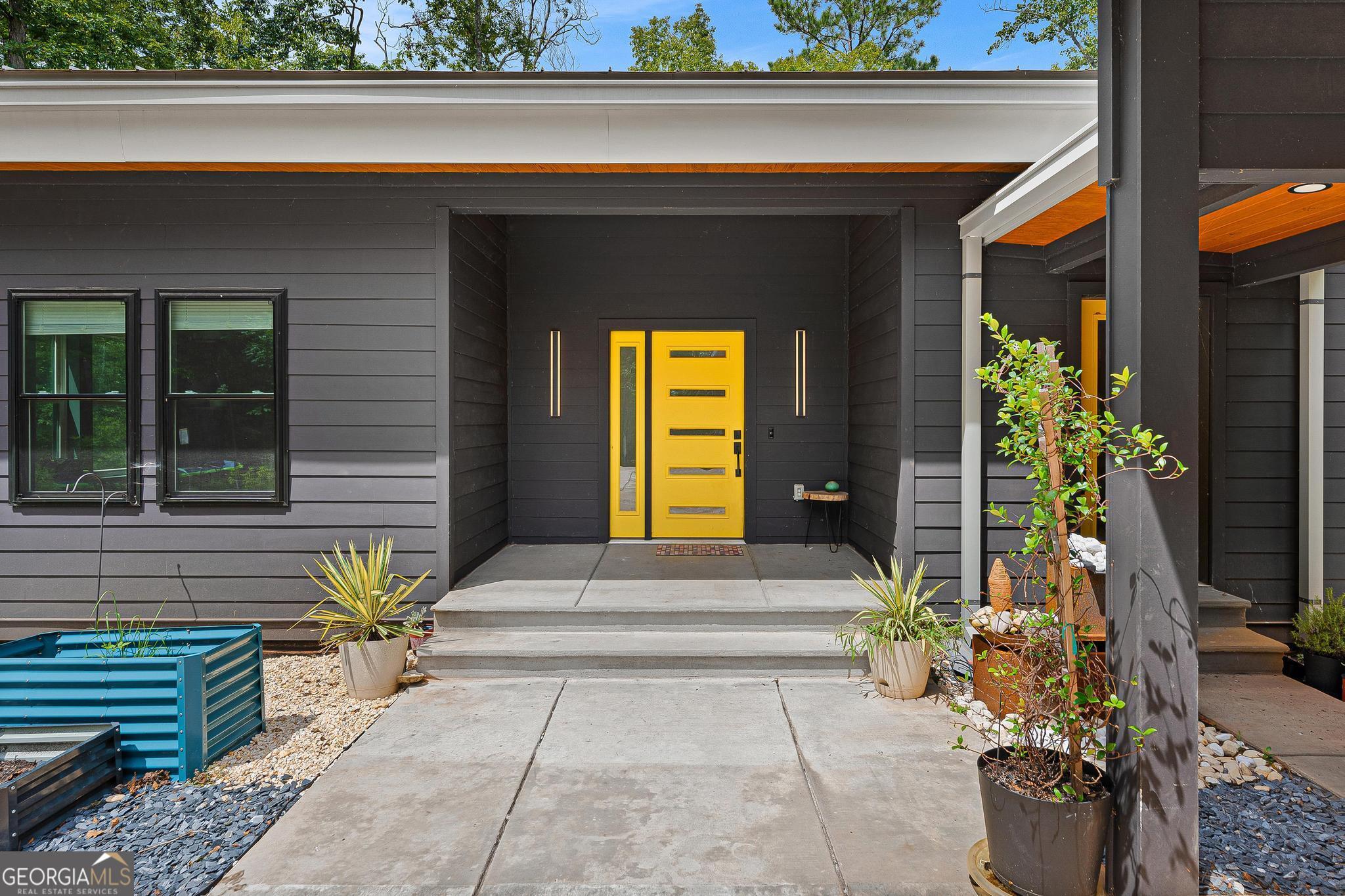145 River Oak WAY