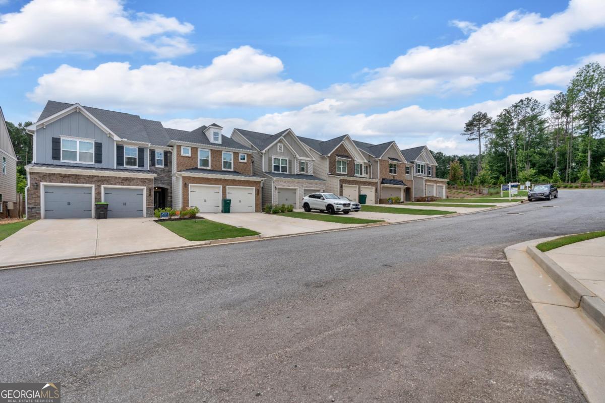 1311 Park Center CIR