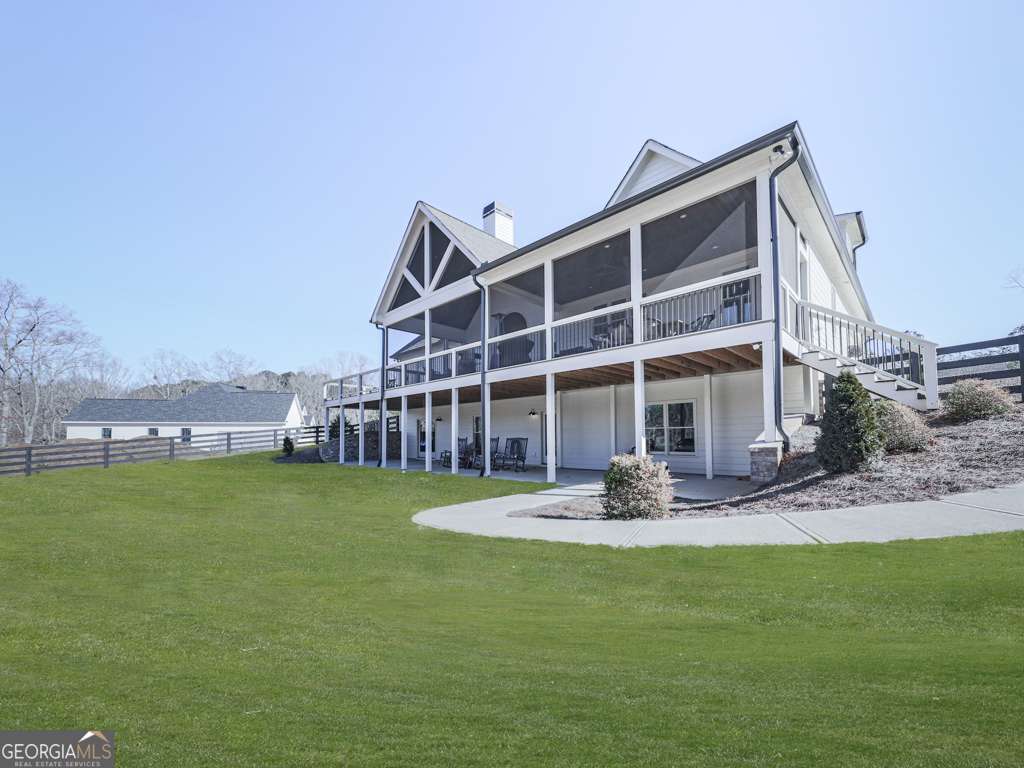 369 Masons WAY