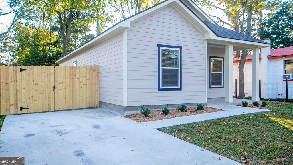 Photo of 1725 Dunn Street, Savannah, GA 31415 (MLS # 10661871)