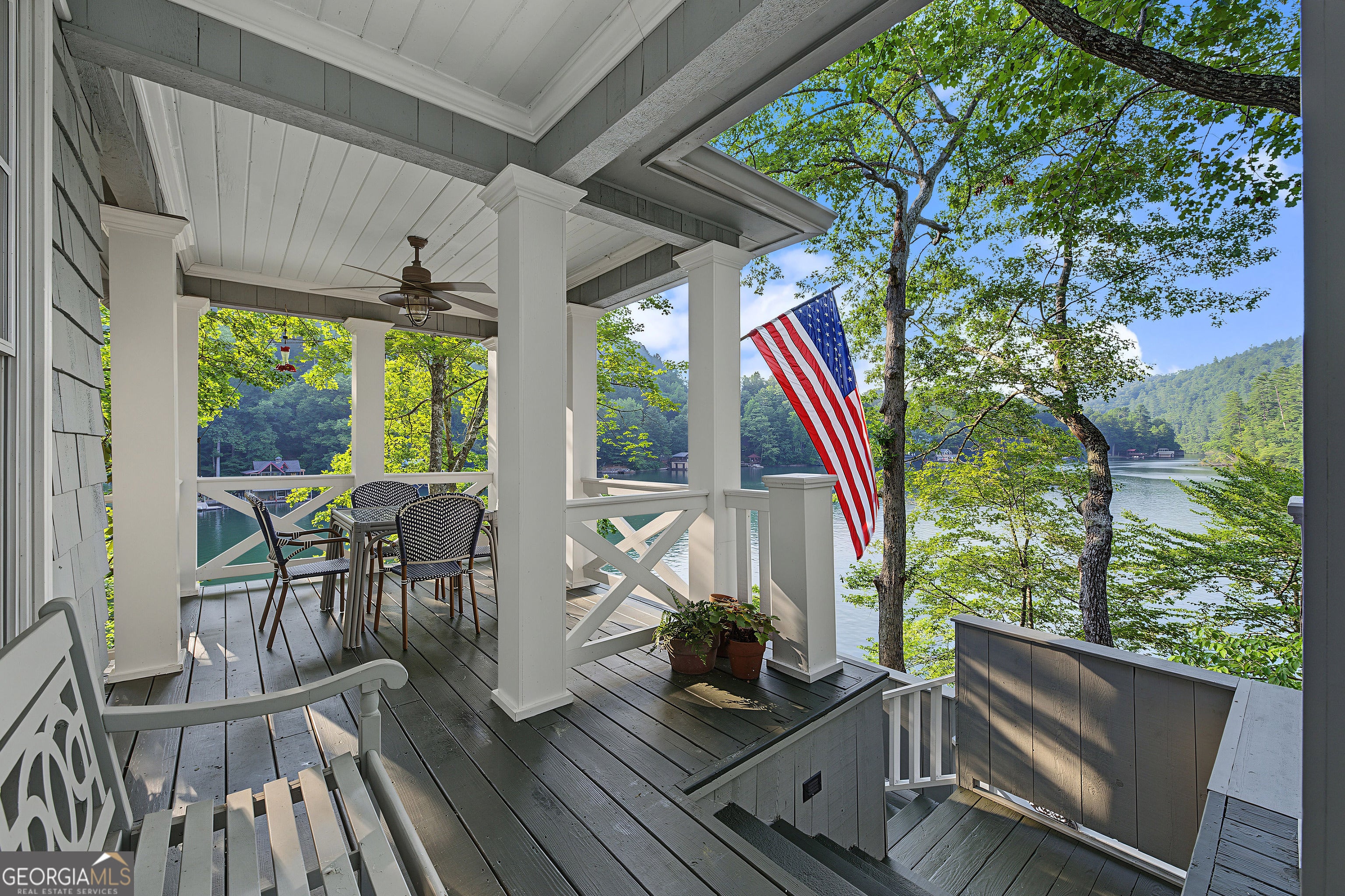 156 Baldwin LN