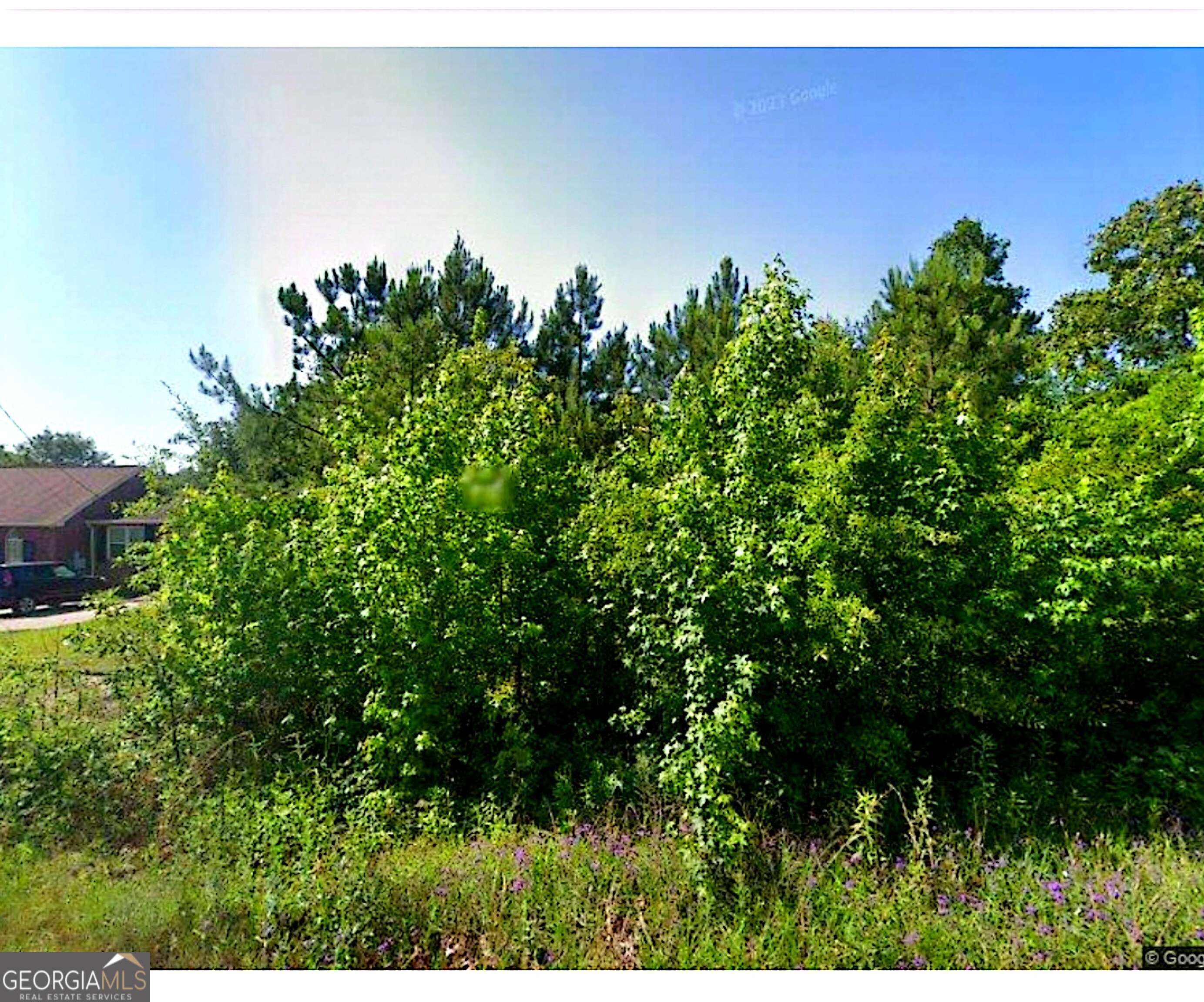 '' COME BUILD YOUR DREAM ON THIS SPACIOUS HALF-ACRE RESIDENTIAL LOT CONVENIENTLY LOCATED JUST MINUTES FROM HARTLEY BRIDGE ROAD AND EISENHOWER PARKWAY.