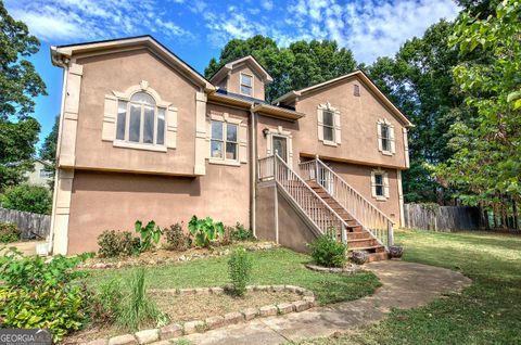 Photo of 49 Bramblewood Trail SW, Cartersville, GA 30120 (MLS # 10574946)