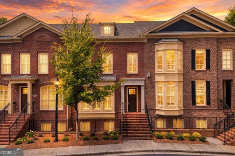 Photo of 102 Riversgate Dr, Atlanta, GA 30342 (MLS # 10815876)