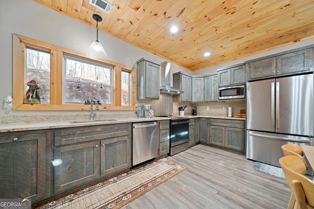 180 Echo LN 692
