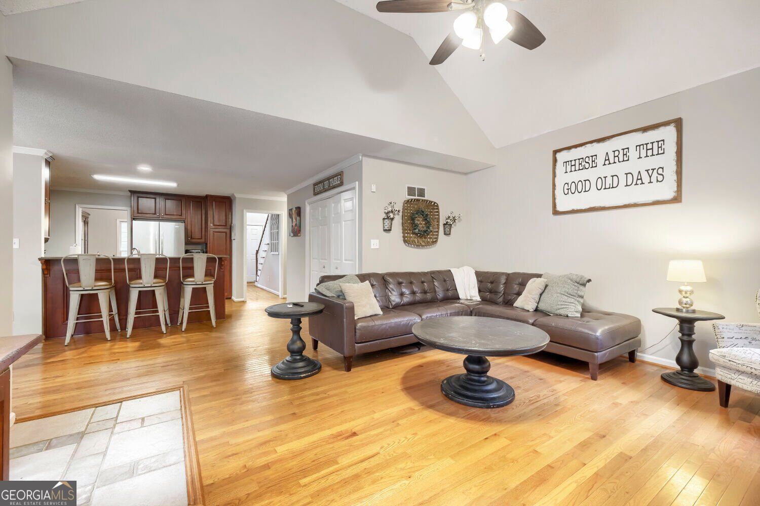 549 Lester RD