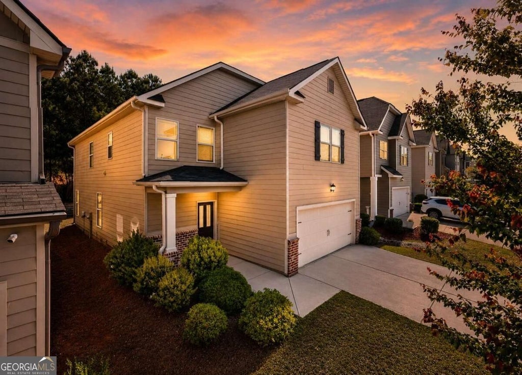 Photo of 281 Emporia Loop, Mcdonough, GA 30253 (MLS # 10839895)