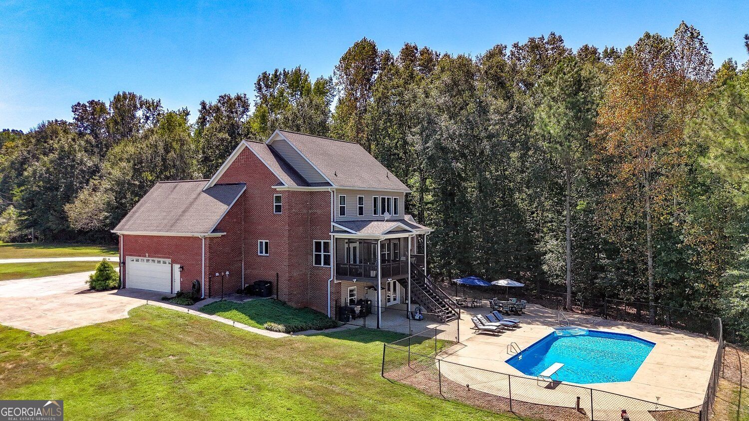 140 Barker RD SW