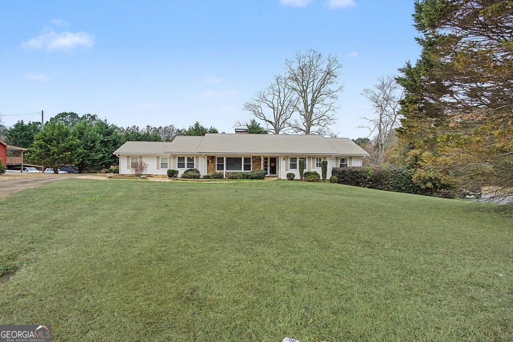 Photo of 1001 Wiley Bridge Road, Woodstock, GA 30188 (MLS # 10689679)