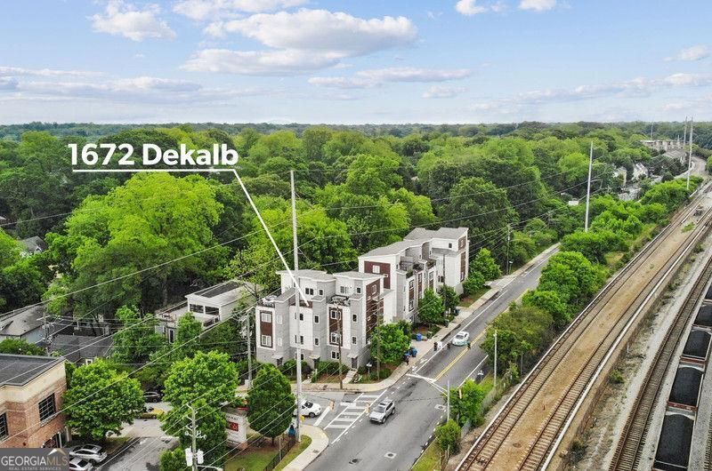 Atlanta, Georgia 30307, United States, 3 Bedrooms Bedrooms, ,4 BathroomsBathrooms,Residential,Active,158774