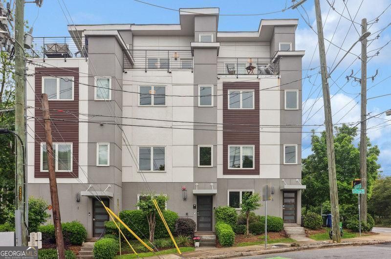 Atlanta, Georgia 30307, United States, 3 Bedrooms Bedrooms, ,4 BathroomsBathrooms,Residential,Active,158774