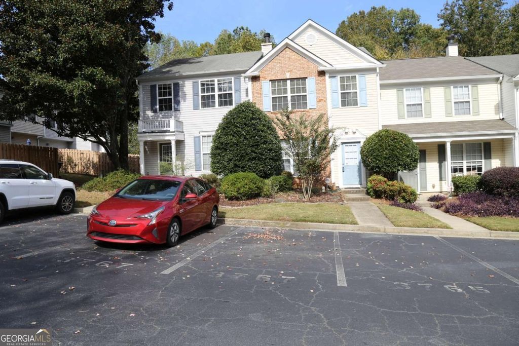 Photo of 3767 Berkeley Crossing, Duluth, GA 30096 (MLS # 10631689)