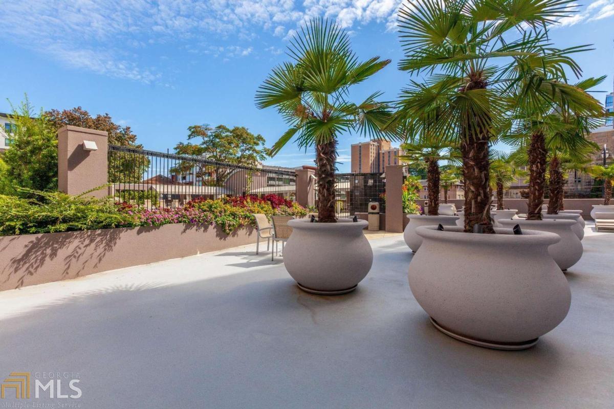 805 Peachtree - Residential